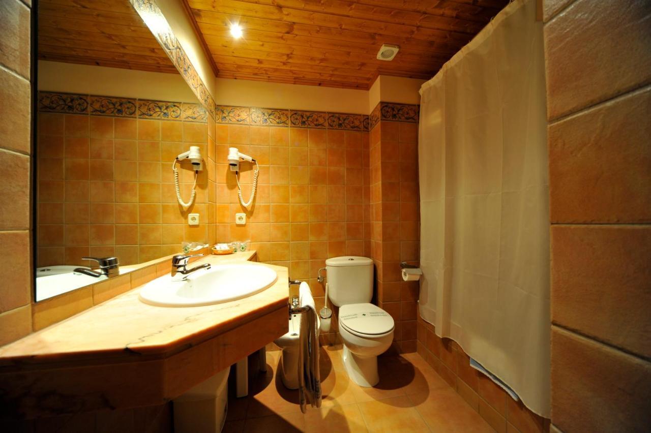 Hotel La Morera Valencia D'Aneu Cameră foto